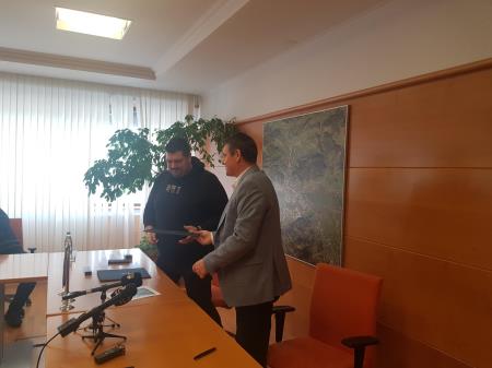 Podpis pogodbe 3